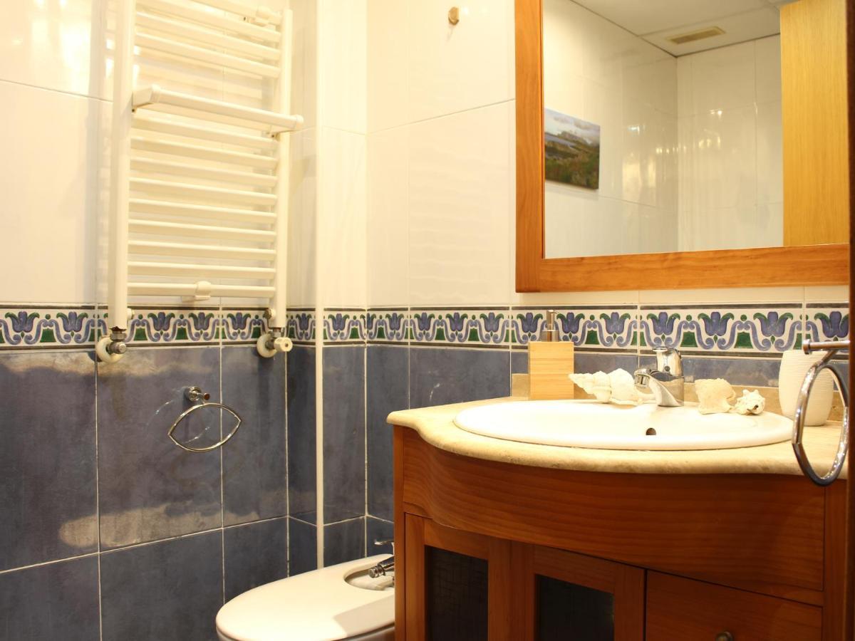 Allotjament en família ☆the Peaceful Homestay☆ W/ Terrace⌘parking⌘bbq
