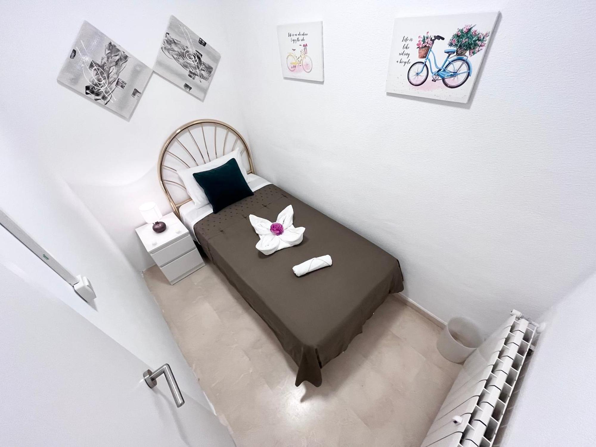 ☆the Peaceful Homestay☆ W/ Terrace⌘parking⌘bbq Valence